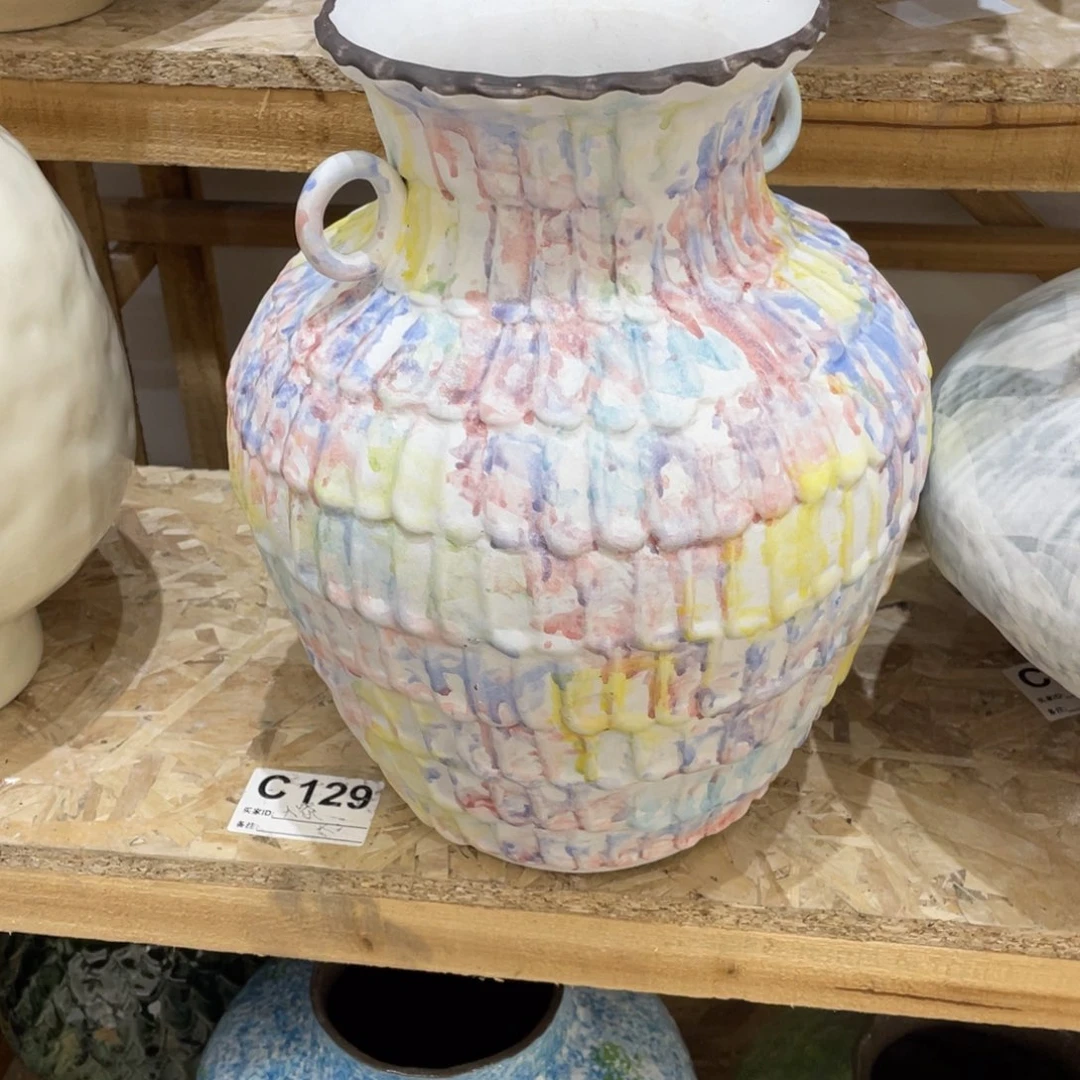 白泥花瓶景德镇陶瓷艺术研究院