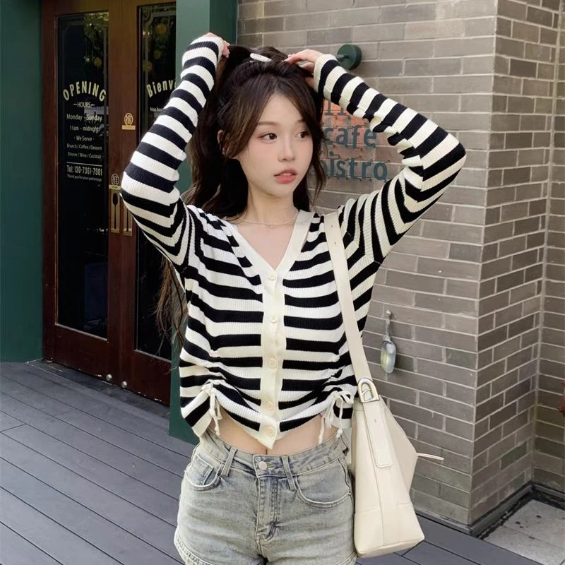 L322大码女装设计感条纹显瘦撞色抽绳长袖针织衫上衣宽松打底衫潮