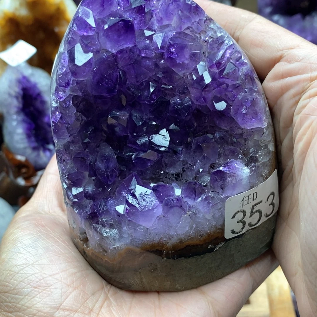 未镶嵌大型摆件（非配饰）水晶
