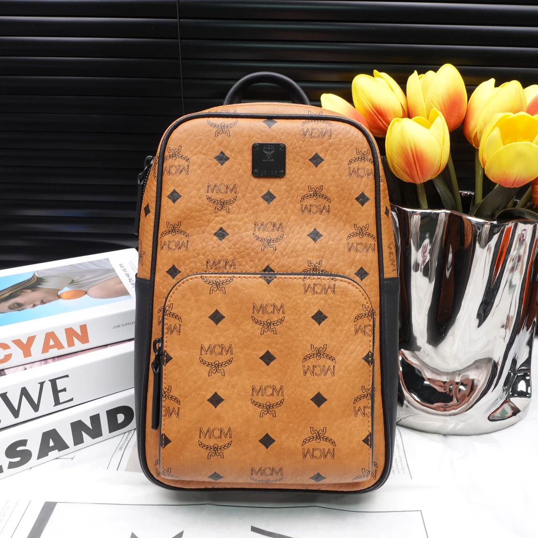 99新 MCM 胸包/T10166996