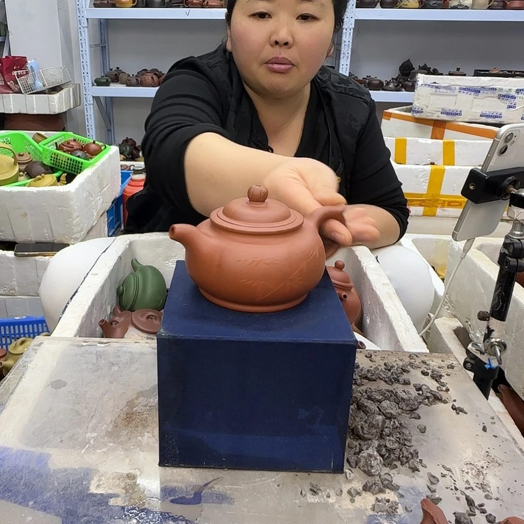 茶壶紫砂宜兴紫砂壶瑕疵处理