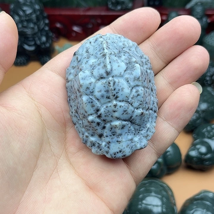 和田玉未镶嵌把件