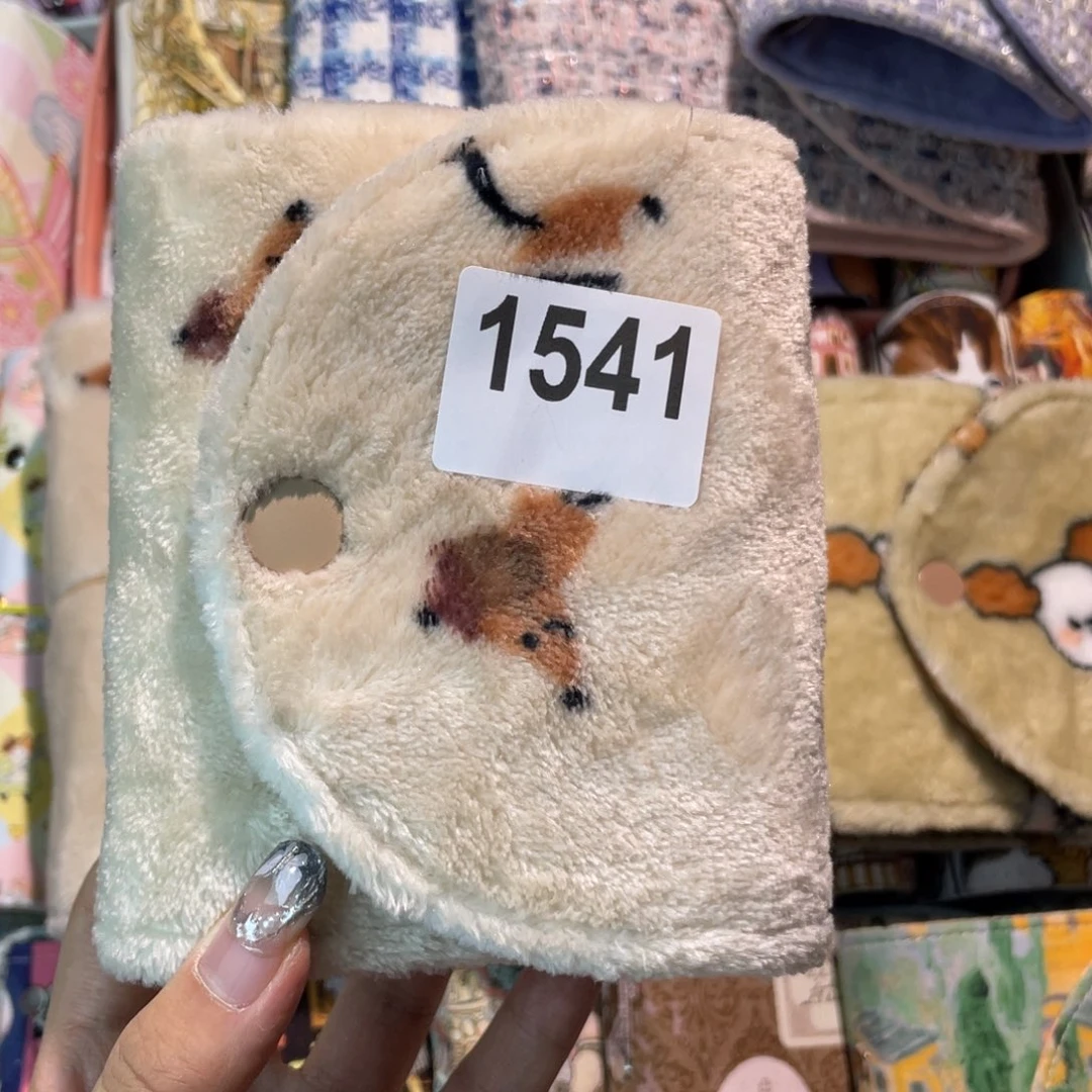 朵***儿织绣M5 活页送纸1541