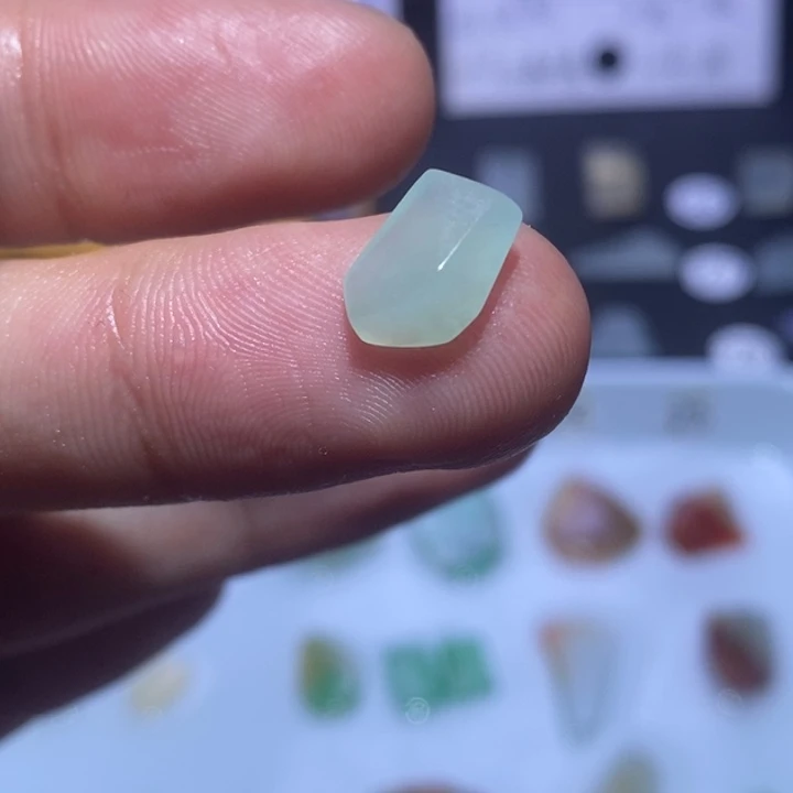 定制翡翠未镶嵌14