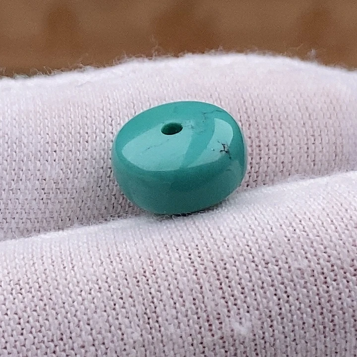 绿松石未镶嵌珠宝奇石11