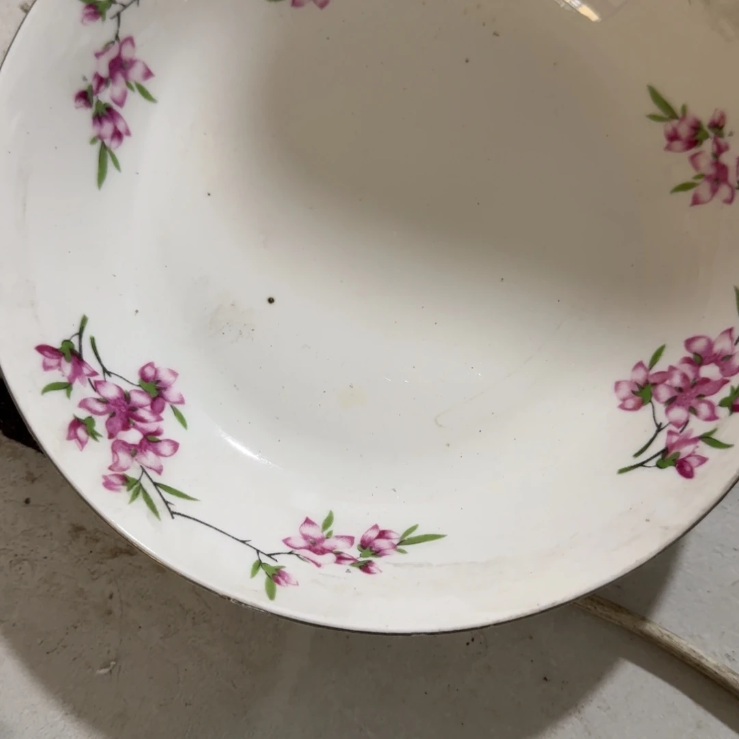 茶盏在这片大地里看一刀