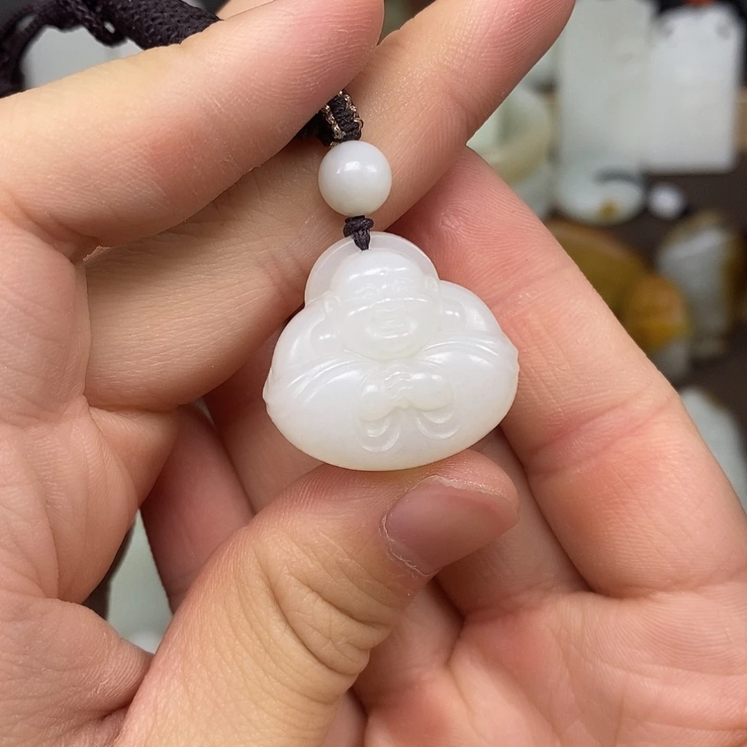 和田玉未镶嵌颈饰2