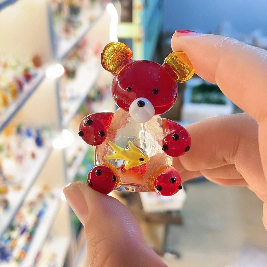 琉璃手工艺品鱼和熊掌