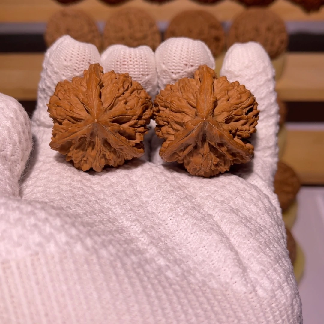 吊坠桃核40全品文山