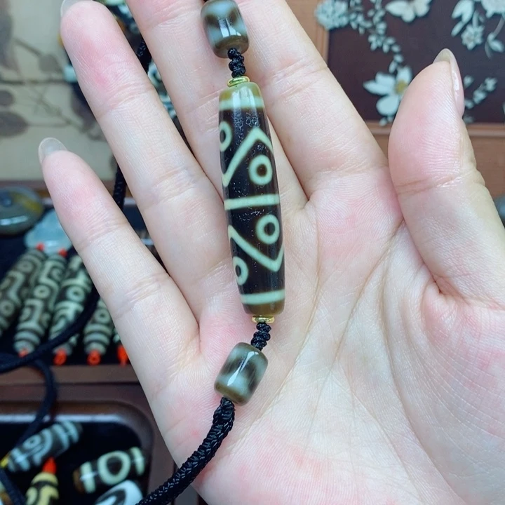 爸***玛瑙/玉髓（覆膜）未镶嵌颈饰