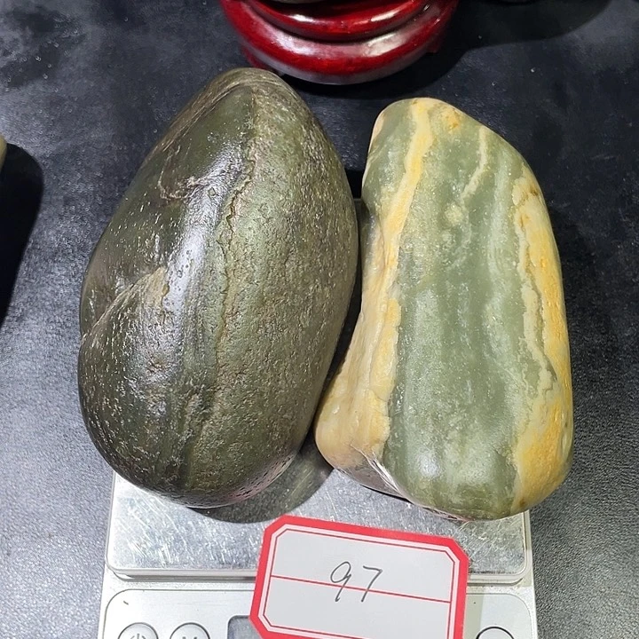 和田玉未镶嵌颈饰97