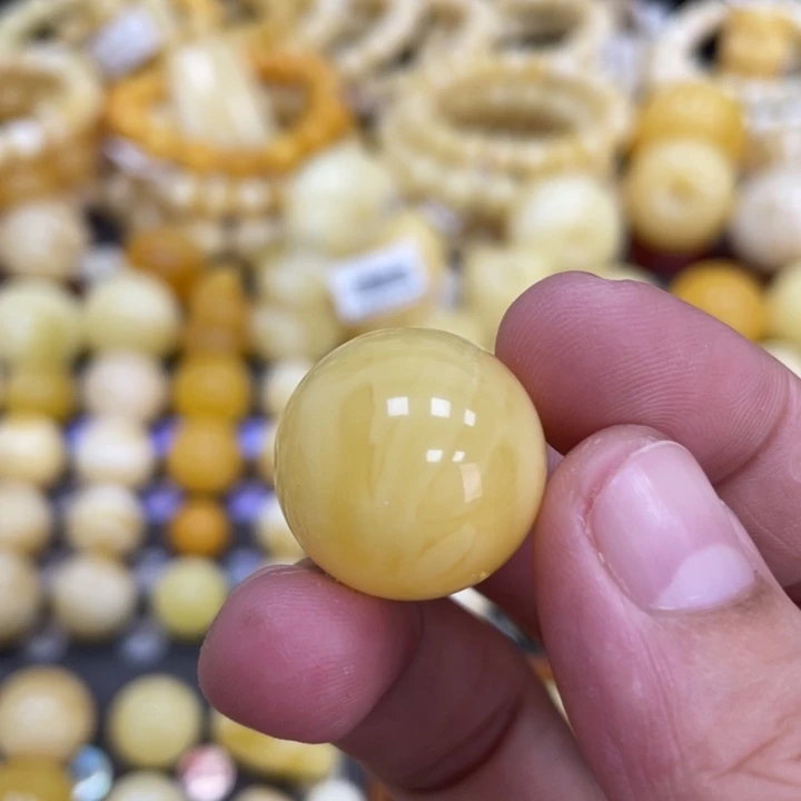 蜜蜡未镶嵌裸石19.8mm浓蜡