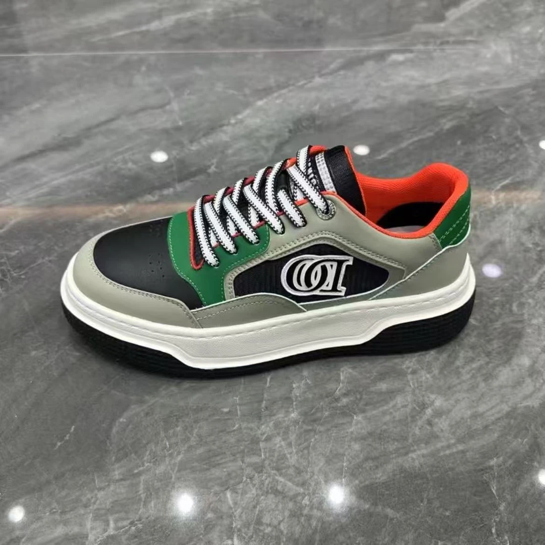 男鞋2025春季新款设计风板鞋时尚休闲鞋百搭潮流透气真皮小白鞋男