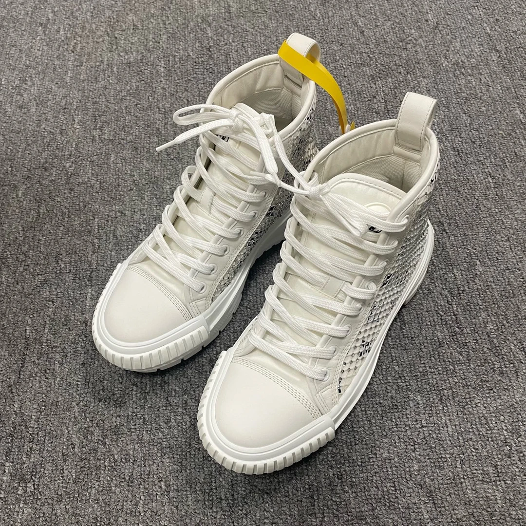 95新 LouisVuitton/路易威登 Squad 水晶网布时尚板鞋 37码/5968