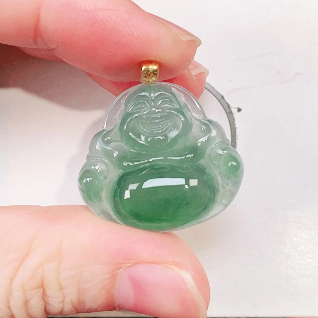 翡翠18K金镶嵌颈饰