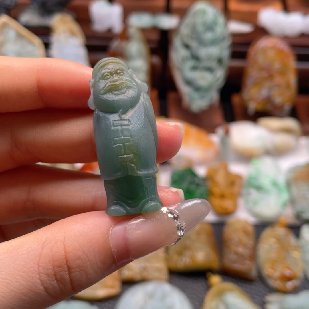 定制翡翠未镶嵌翡翠