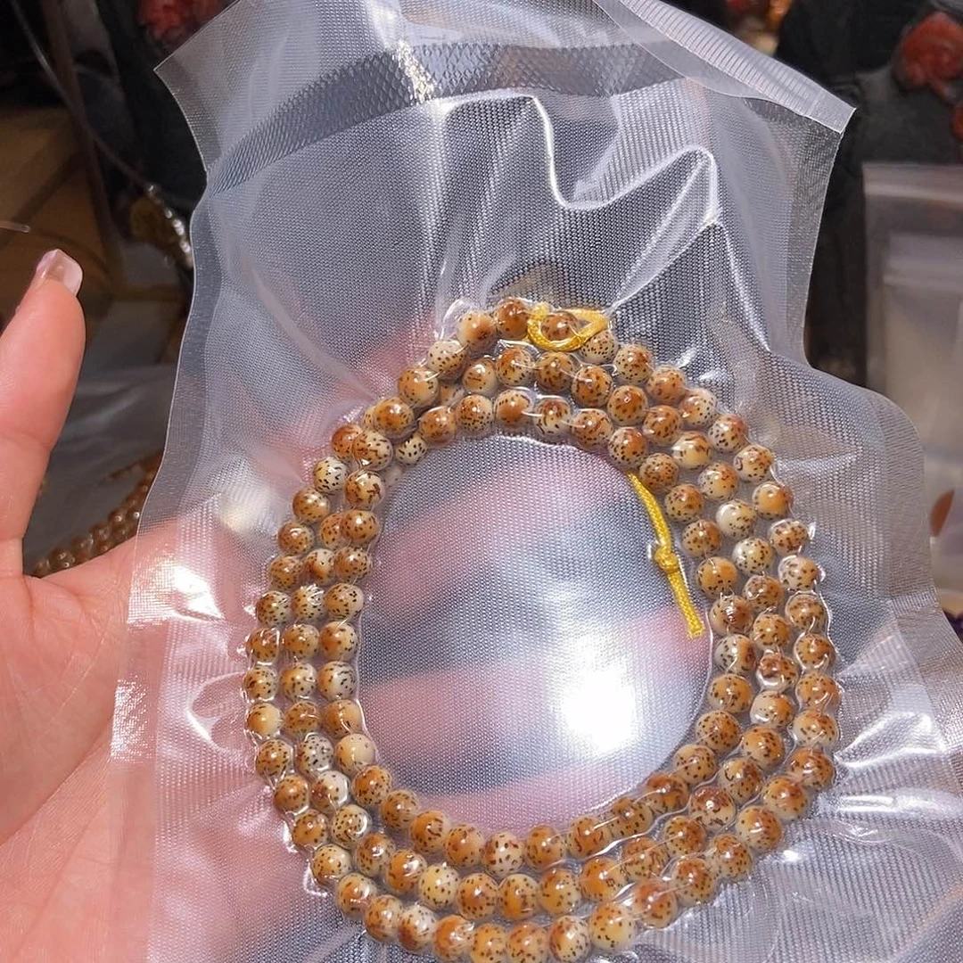 【闪购商品】翡翠未镶嵌颈饰我