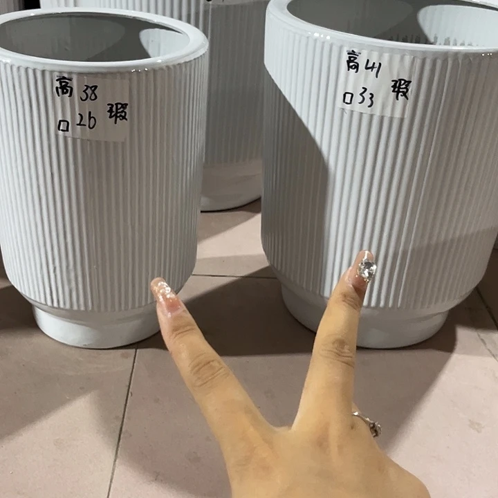 艳***高温陶瓷 默认微瑕