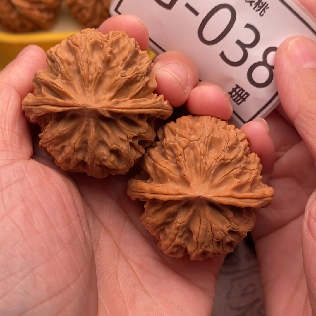 默***语把件文玩核桃苹果42