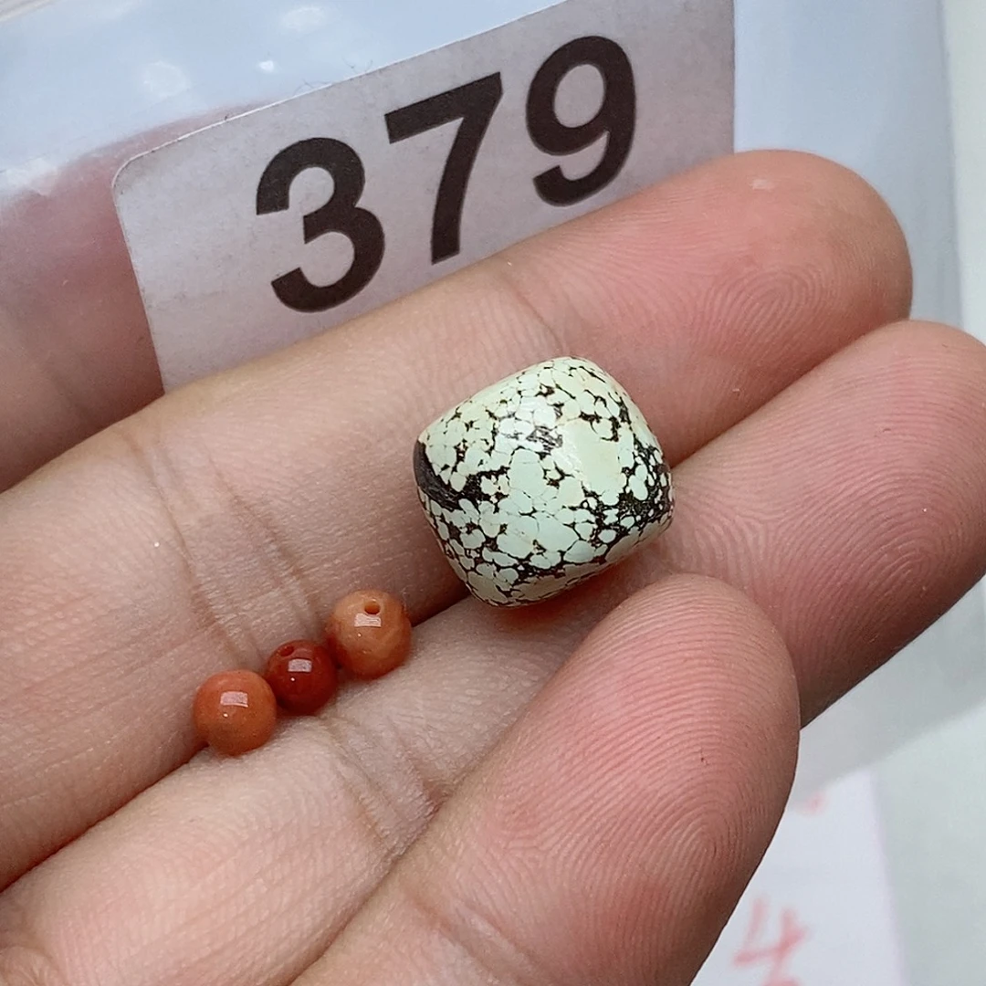 未镶嵌南红玛瑙珠宝奇石