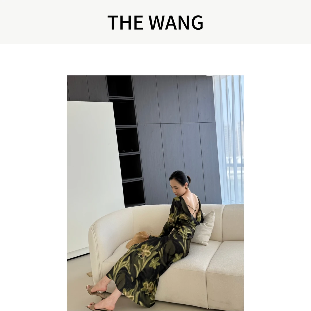 THE WANG 脉络纹理 度假风露背印花连衣裙