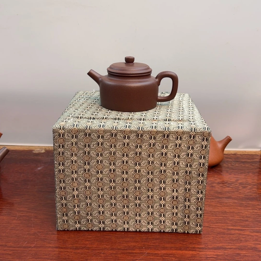 茶壶紫砂德中100cc 黄龙山底槽清