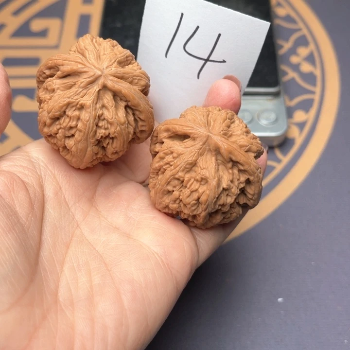 文玩核桃把件42大粗筋