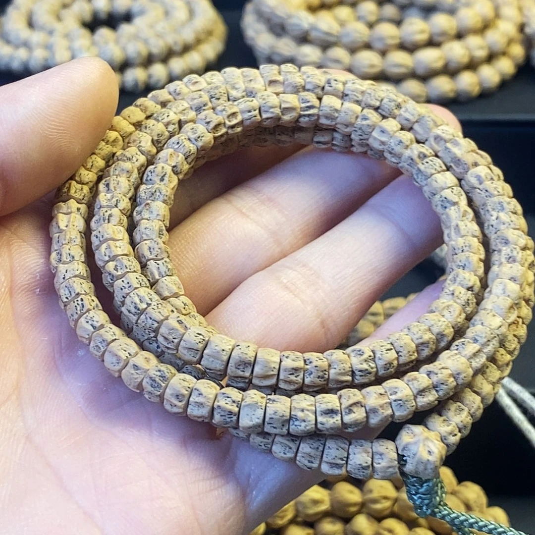 柏香籽/百香籽吊坠