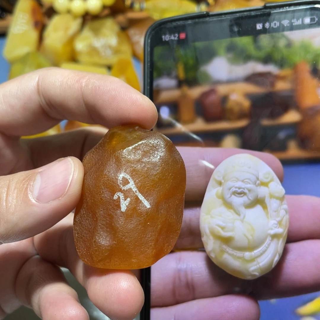 定制蜜蜡未镶嵌财神