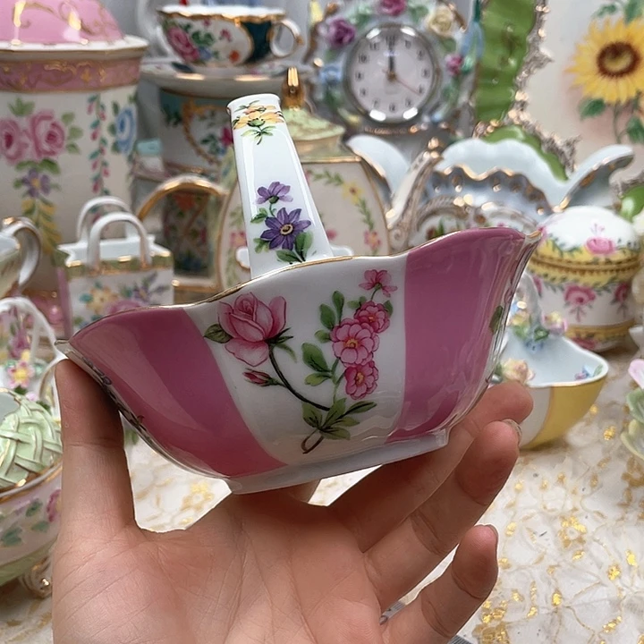 杯碟陶瓷摆件陶瓷