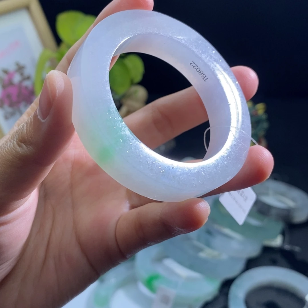 定制翡翠翡翠未镶嵌