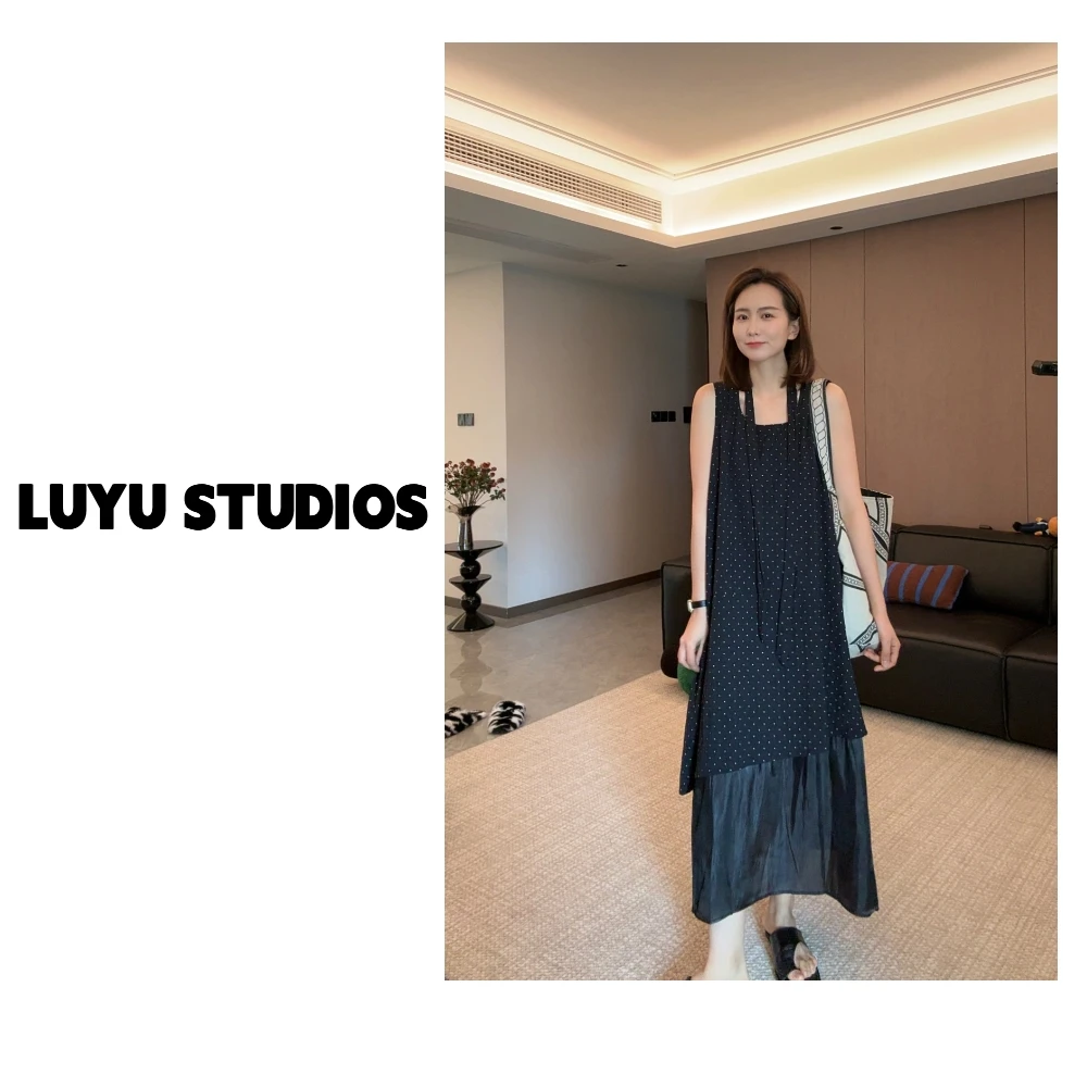 LUYU 新款方领法式精致小波点不规则长款连衣裙