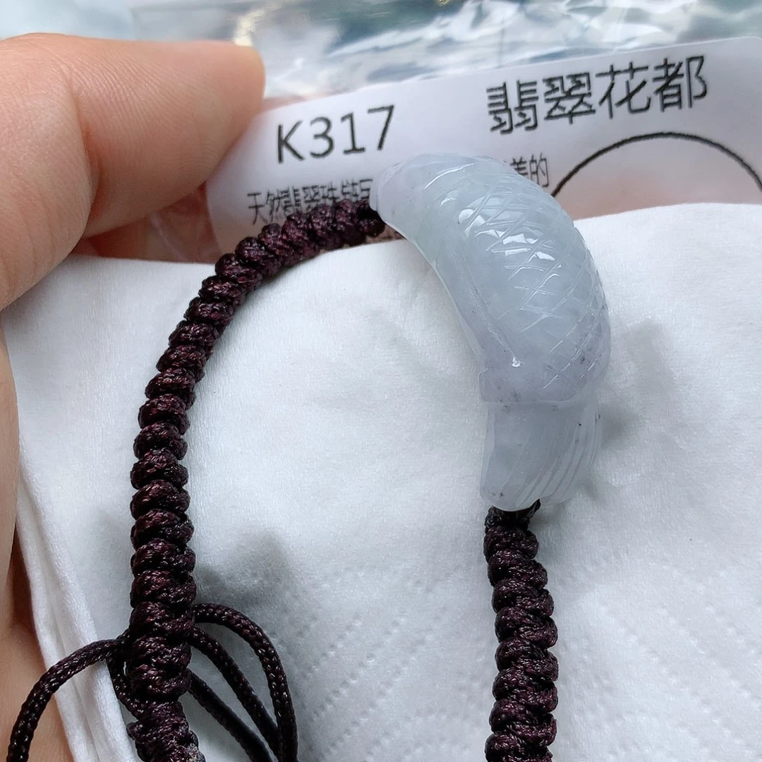 翡翠颈饰未镶嵌手串