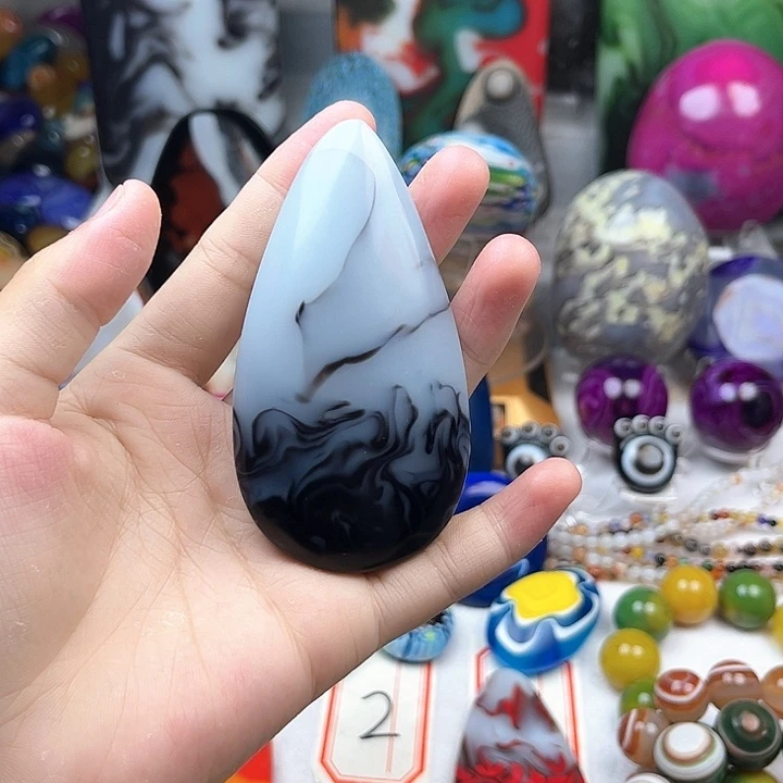 玛瑙/玉髓未镶嵌珠宝半成品