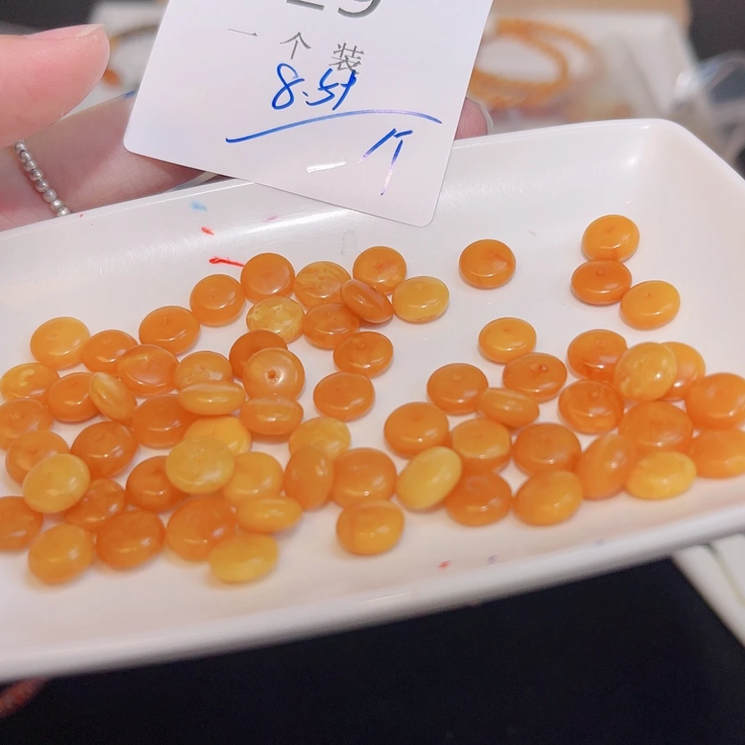 未镶嵌珠宝半成品水晶29 。