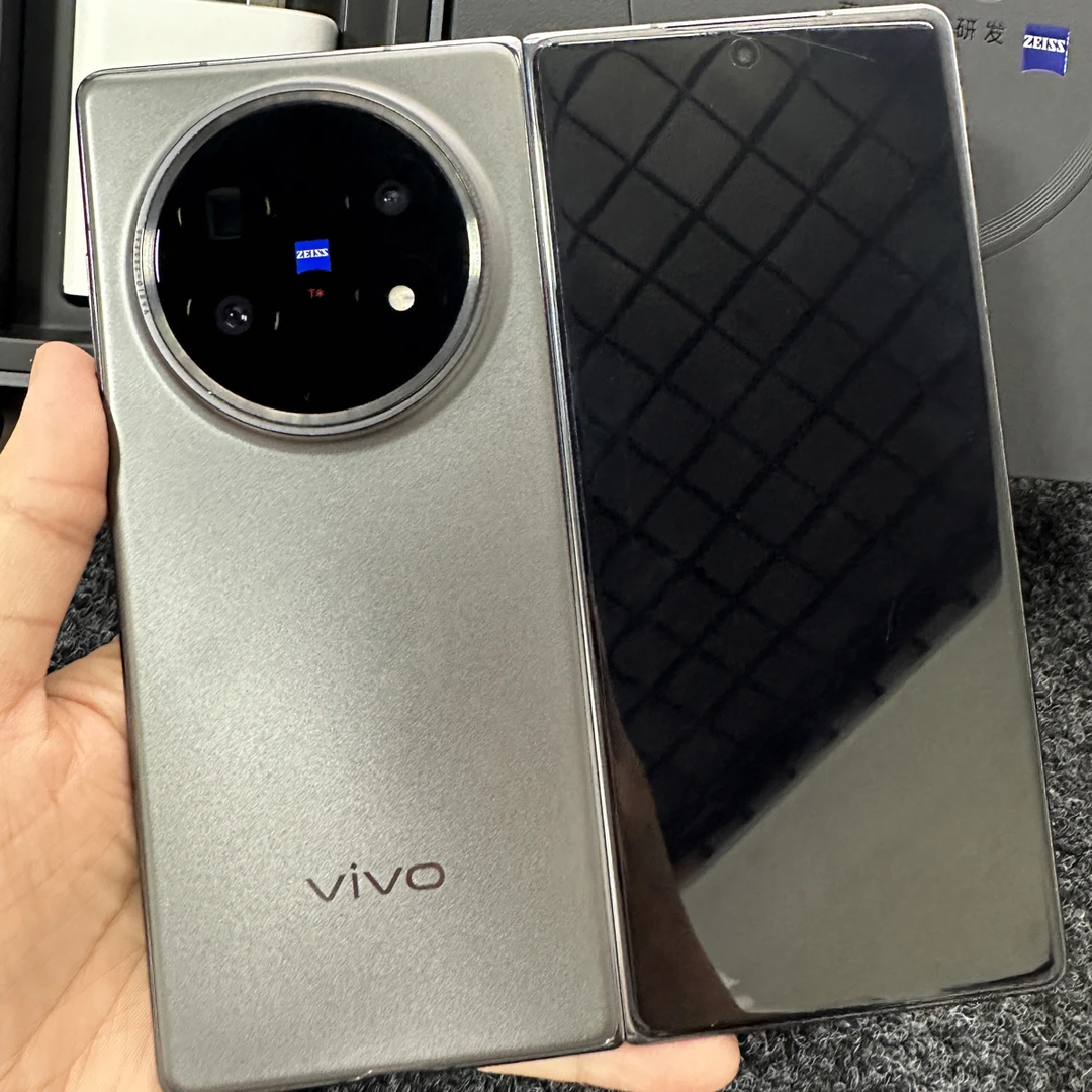 95新 vivo/vivo X Fold5 黑色 12+512g 再保：26.7.7 配件全套