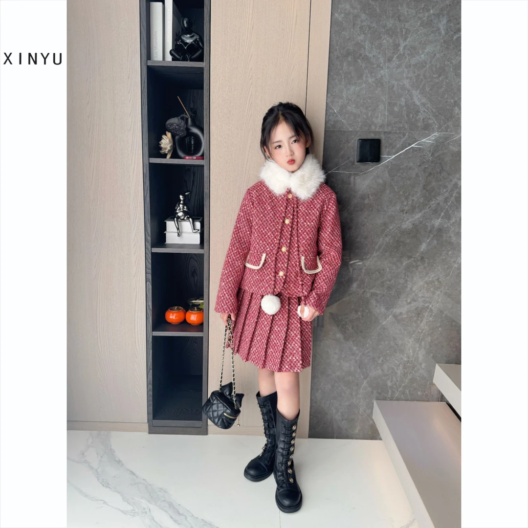秋冬新款女童小香风套装儿童加棉外套百褶半裙围脖三件套新年圣诞