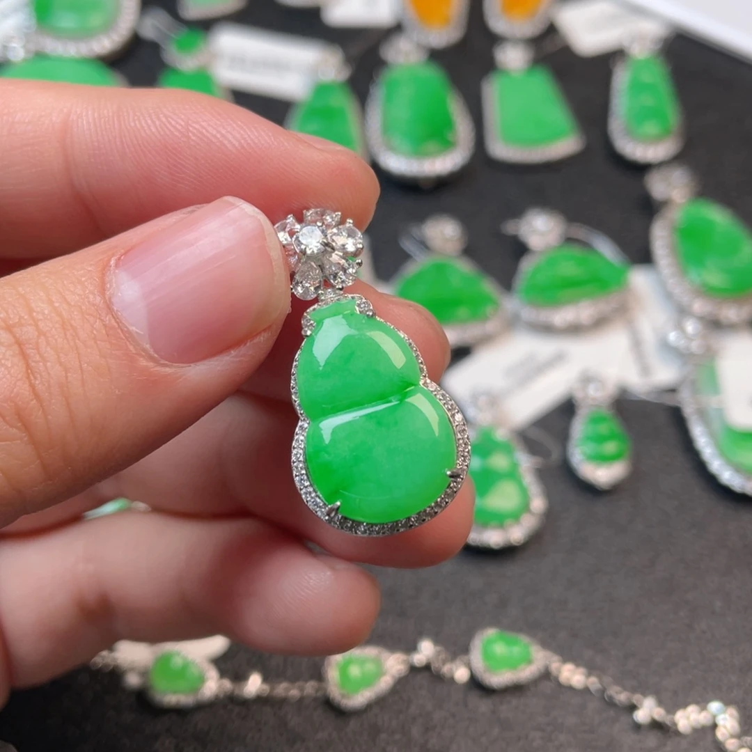 翡翠吊坠(不含链)银S925镶嵌