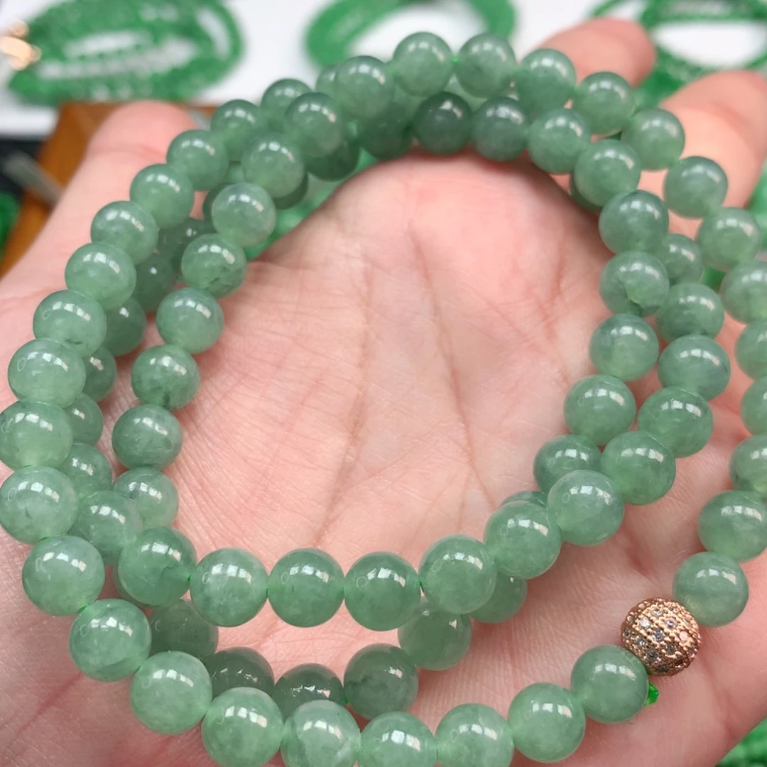 翡翠手链未镶嵌翡翠