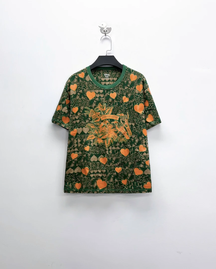 99新 Hermes/爱马仕 葡萄籽奢潮/多元素爱心满印字母短袖/34时尚