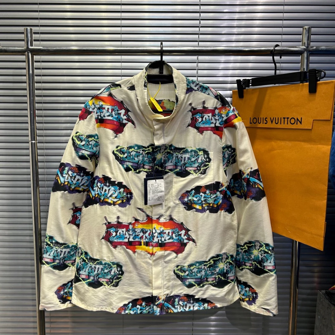 99新 LouisVuitton/路易威登 经典爆款涂鸦满印logo衬衫/m码