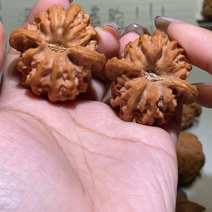 网***雷手串/手链核桃大龙