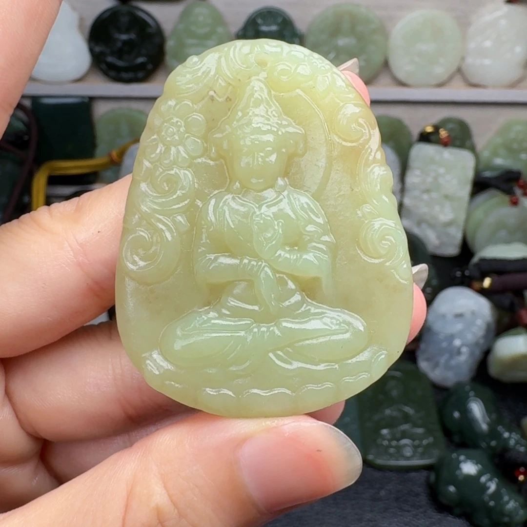 和田玉未镶嵌颈饰