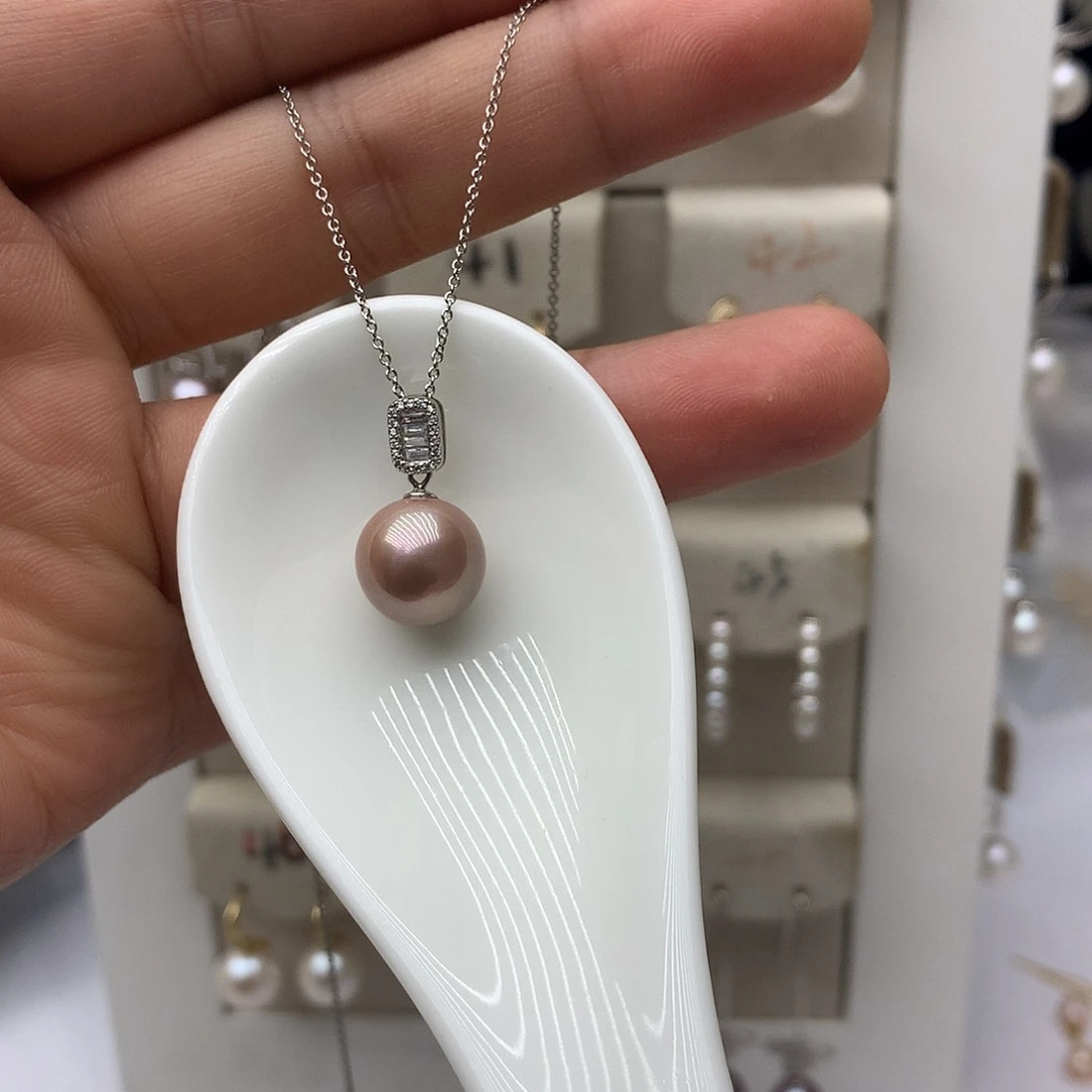 淡水珍珠银S925镶嵌吊坠(赠链)