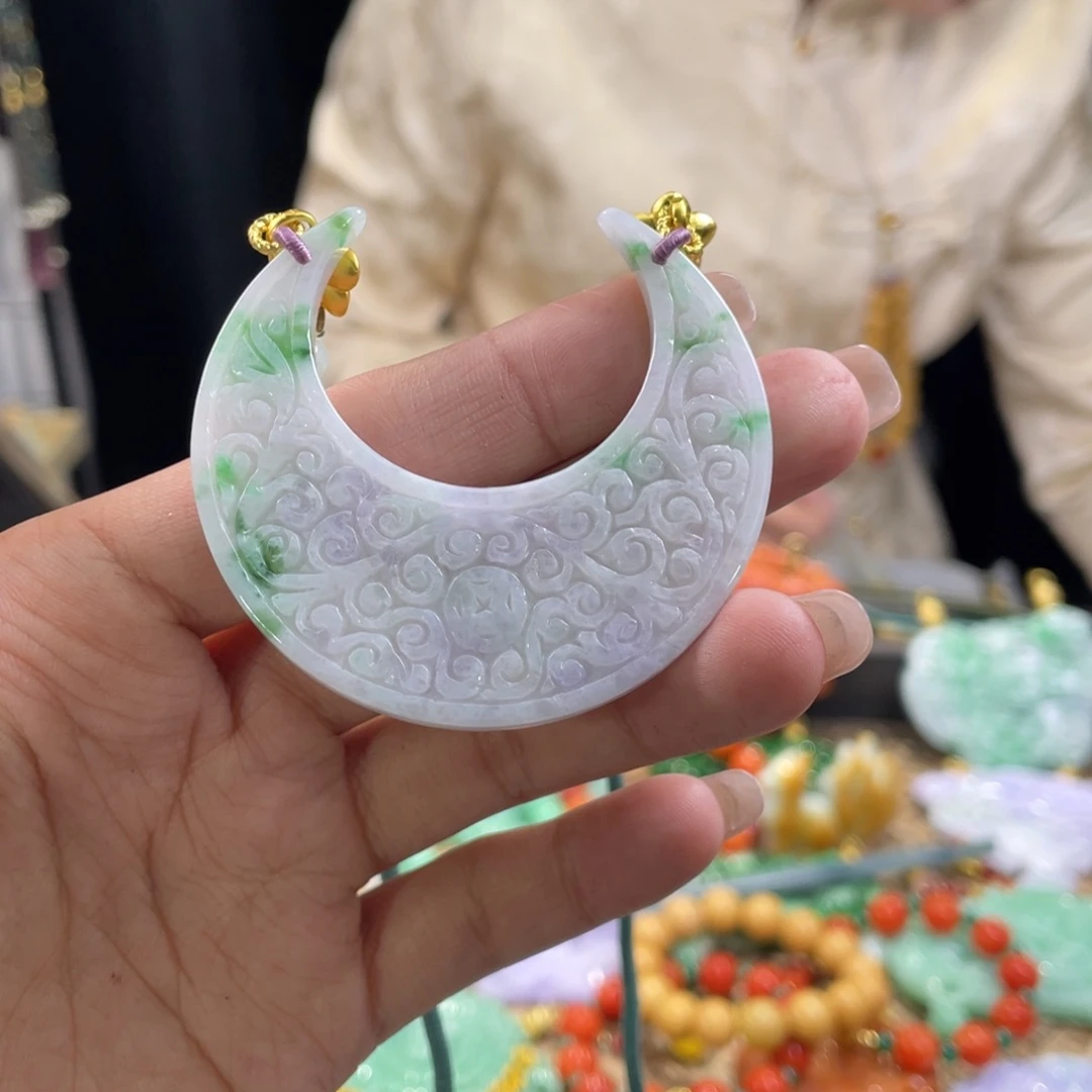 翡翠颈饰未镶嵌代编织