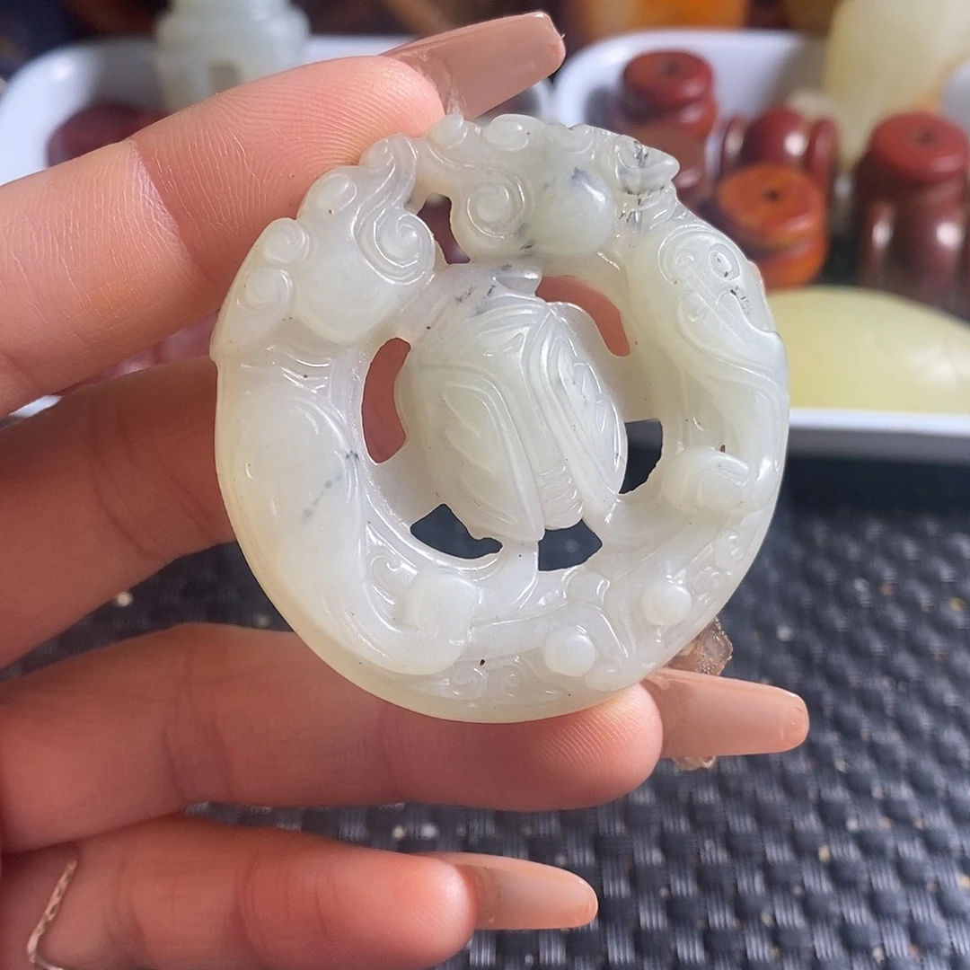 岫玉未镶嵌珠宝奇石