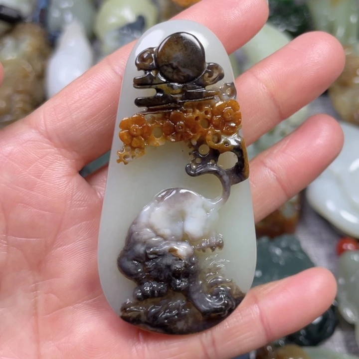 和田玉未镶嵌挂件