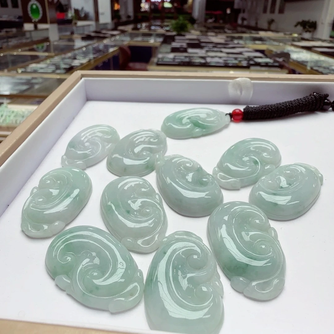 翡翠未镶嵌颈饰ph531