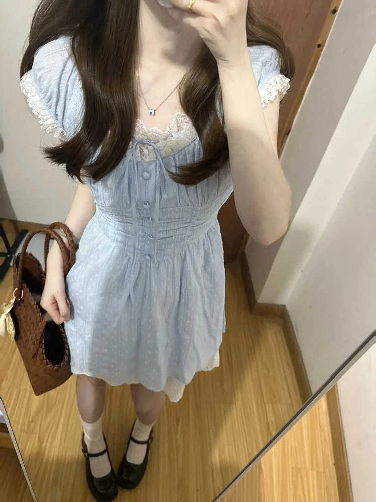 小个子甜美蕾丝泡泡袖连衣裙女夏季2025新款修身显瘦法式气质短裙