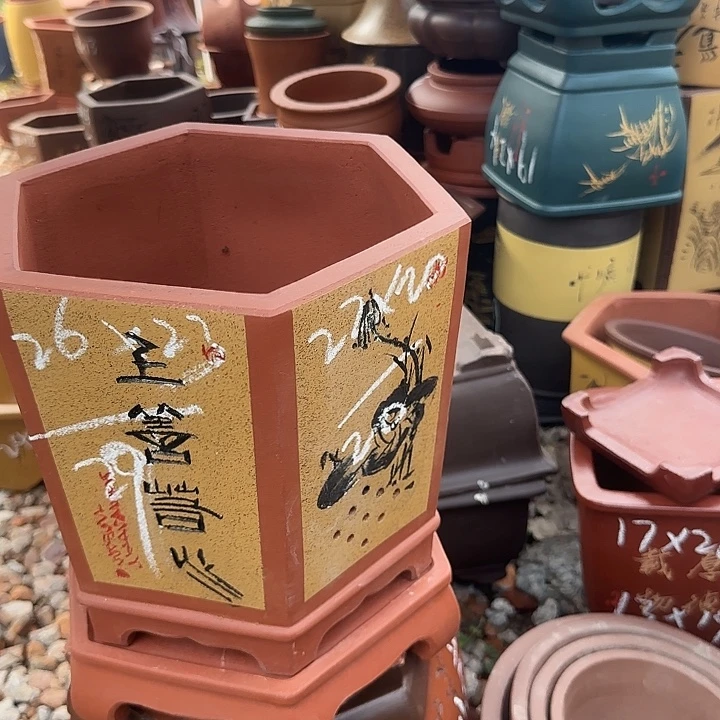 紫砂花盆紫砂花盆